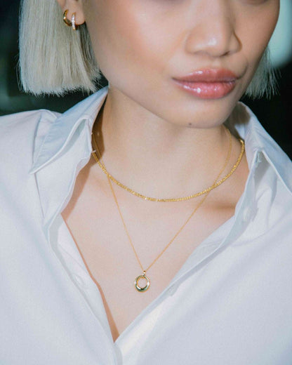 Ruffle Chain Necklace Gold