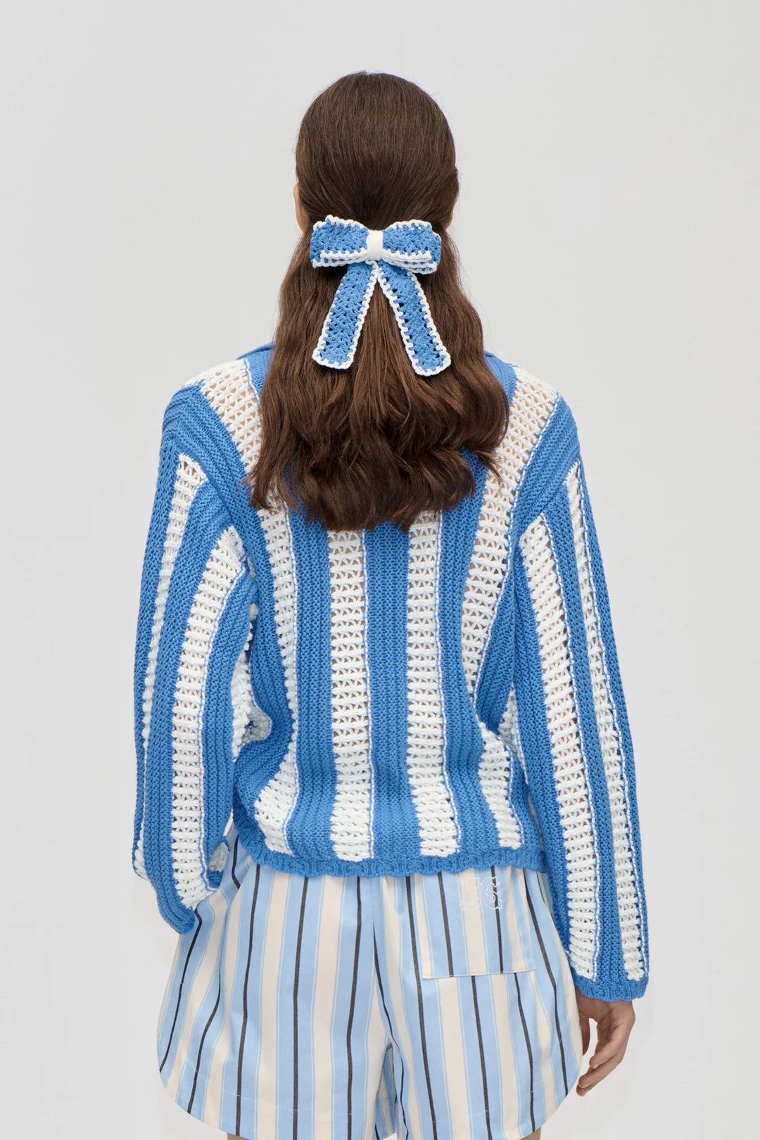 2477 Long Hand-Crochet Bow Hair Clip