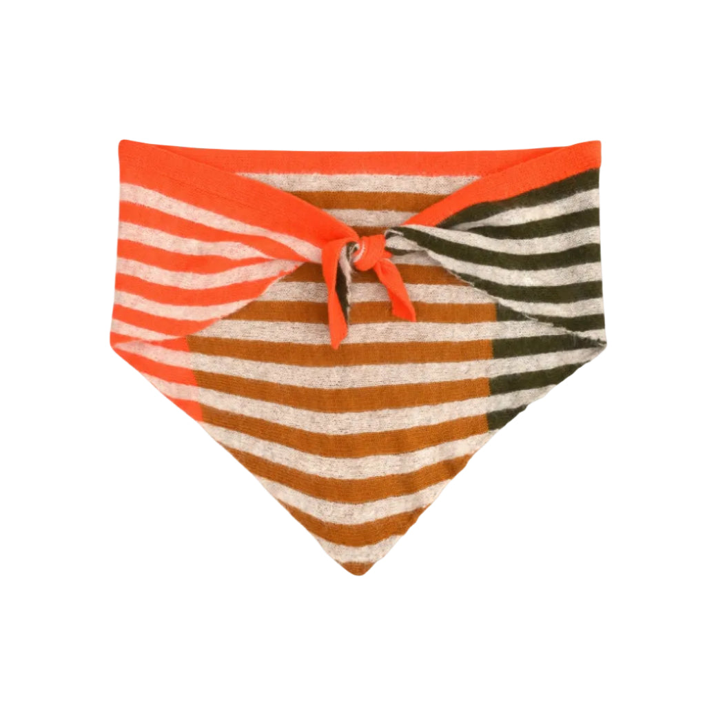 156 - Triangle Althea Reddish