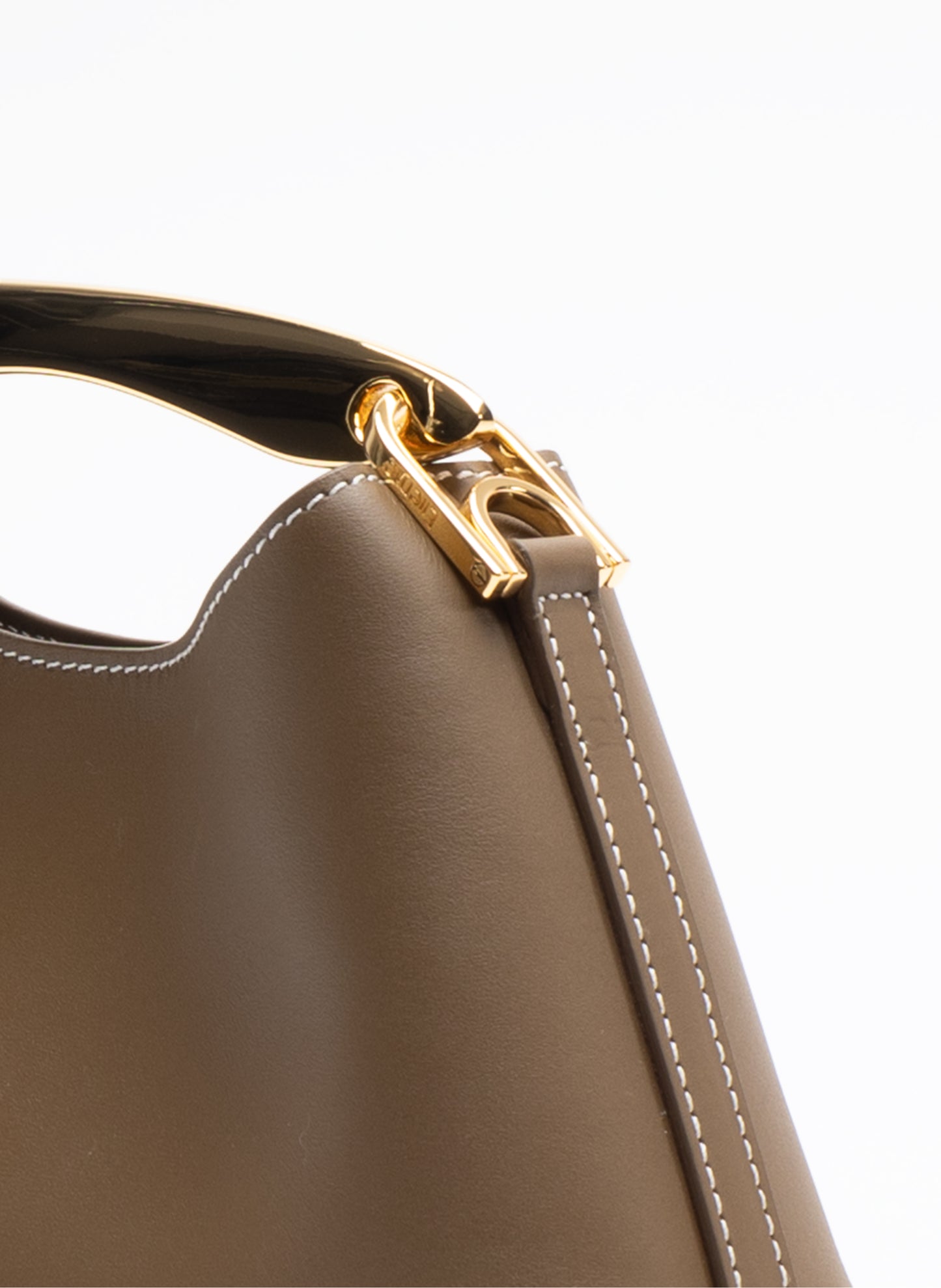 Mini Boomerang Leather