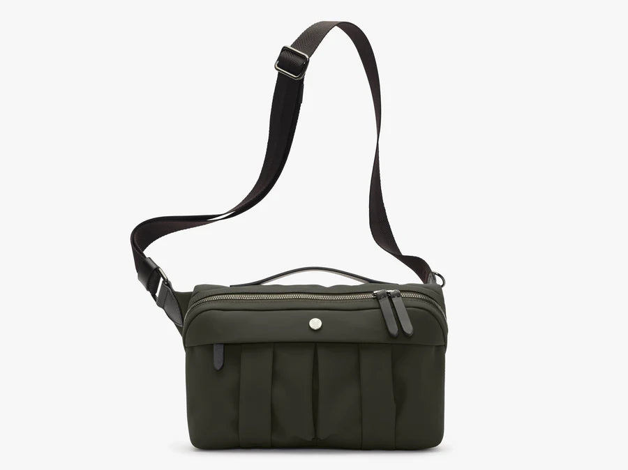 Ms Passage, Shelter Green/Black