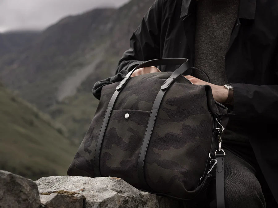 Ms Utility, Into The Deep/Black Bag