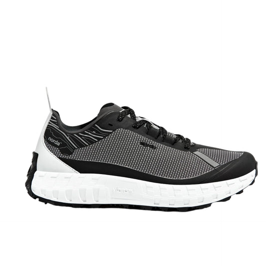 001 Core Men Black