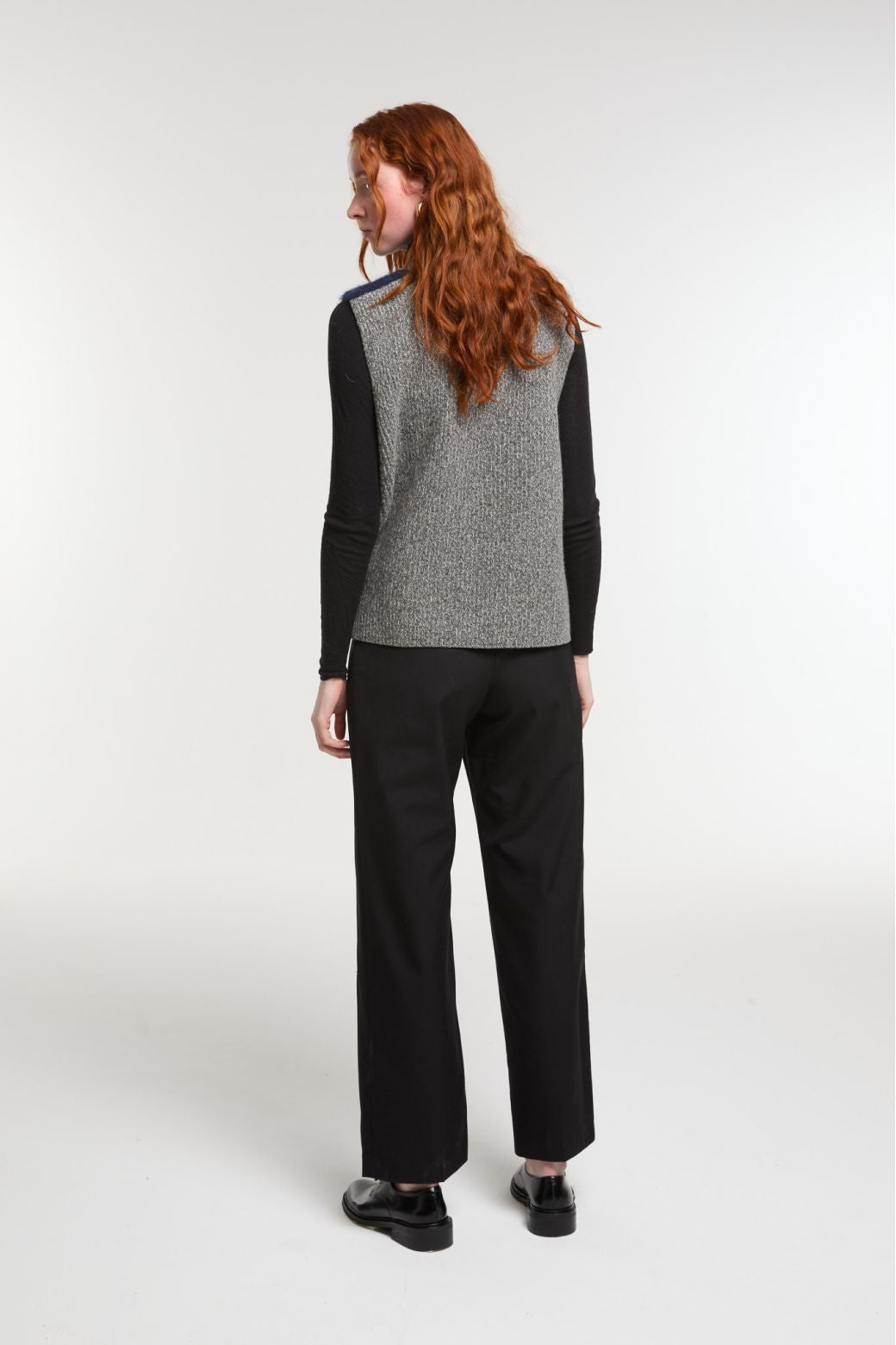 151 - Navy Neree Fjord Sweater