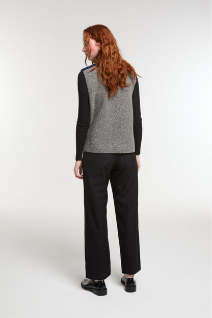 151 - Navy Neree Fjord Sweater