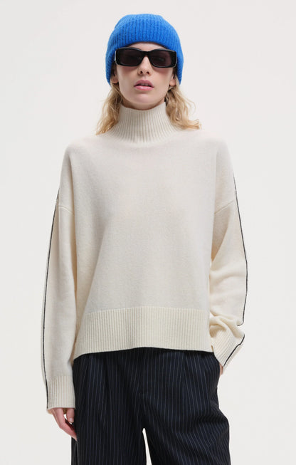 Turtle Neck Stripe