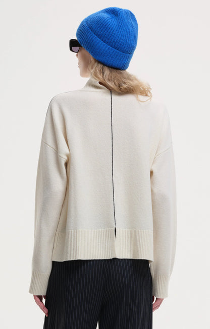 Turtle Neck Stripe