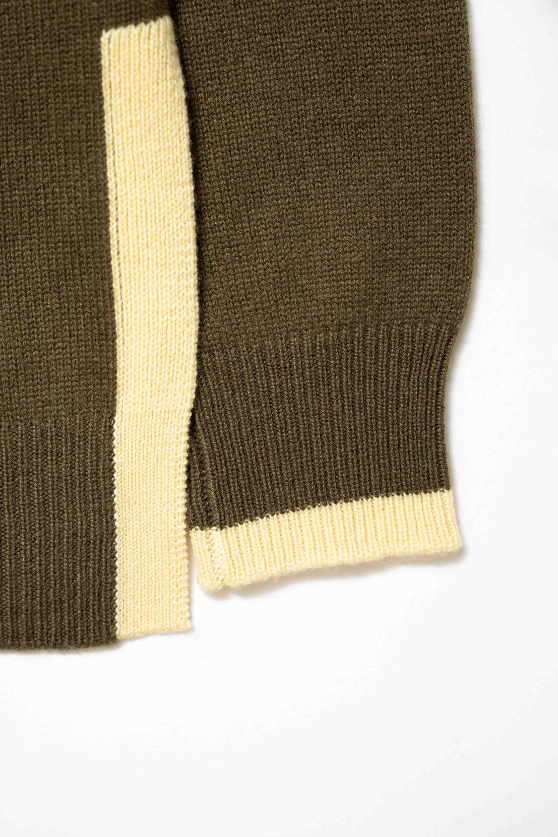 Oversized Turtleneck W/ Color Pullover