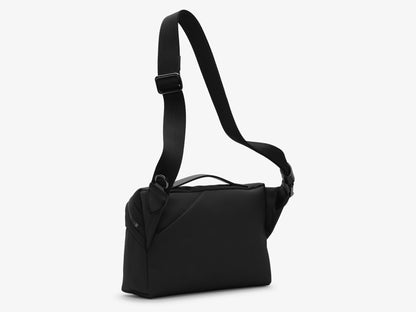 MS Passage, Eclipse Black/Black