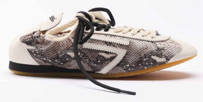 8.01 Lion Dancing Snake Sneaker