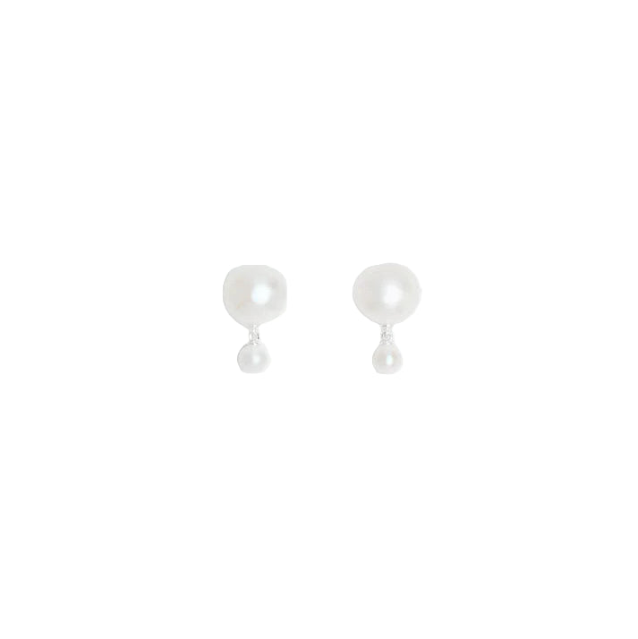 Lumora Small Studs