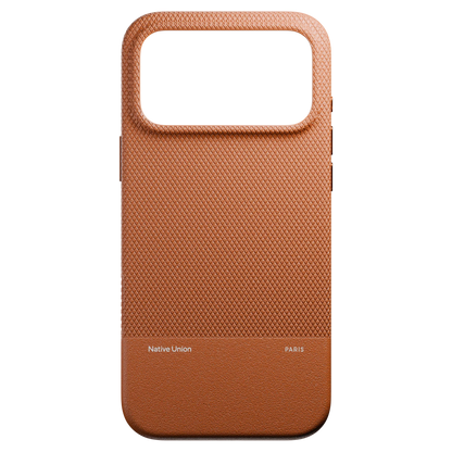 (Re)Classic Case For Iphone 17 Pro Max Tan