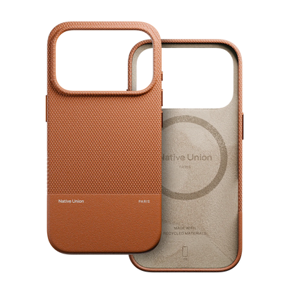 (Re)Classic Case For Iphone 17 Pro Tan