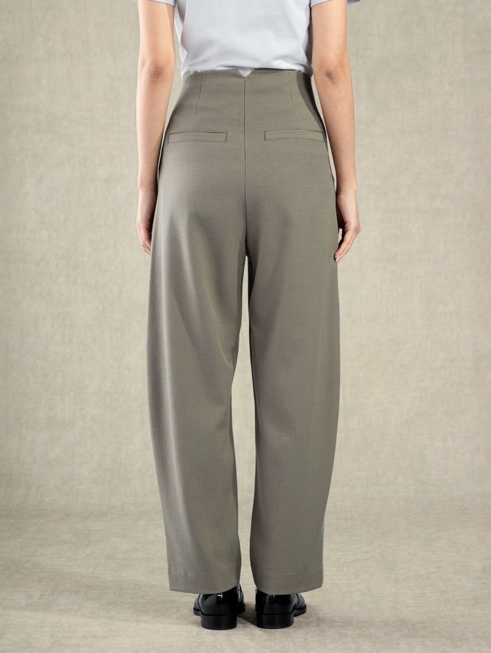 Seamless Barrel Trousers Khaki