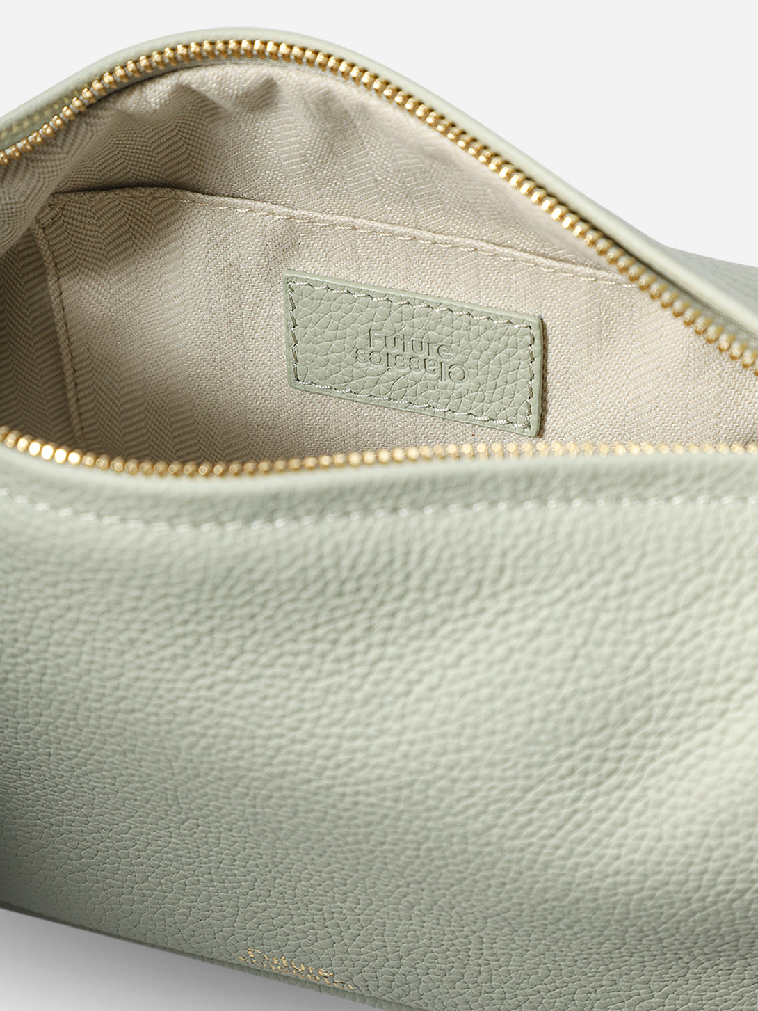 Small Loaf Crossbody