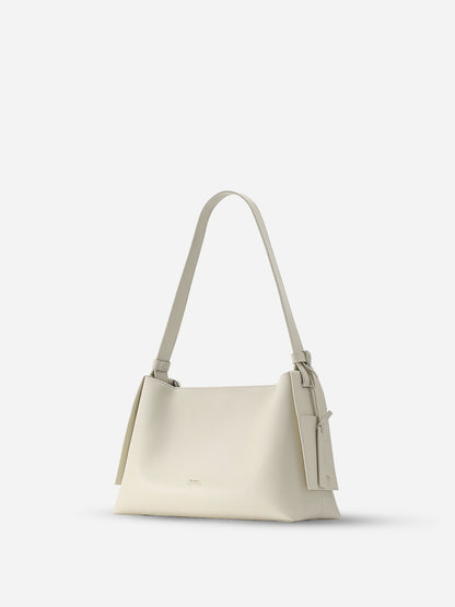 Medium Petal Shoulder