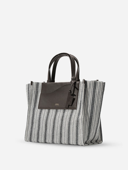 Large Spread Tote