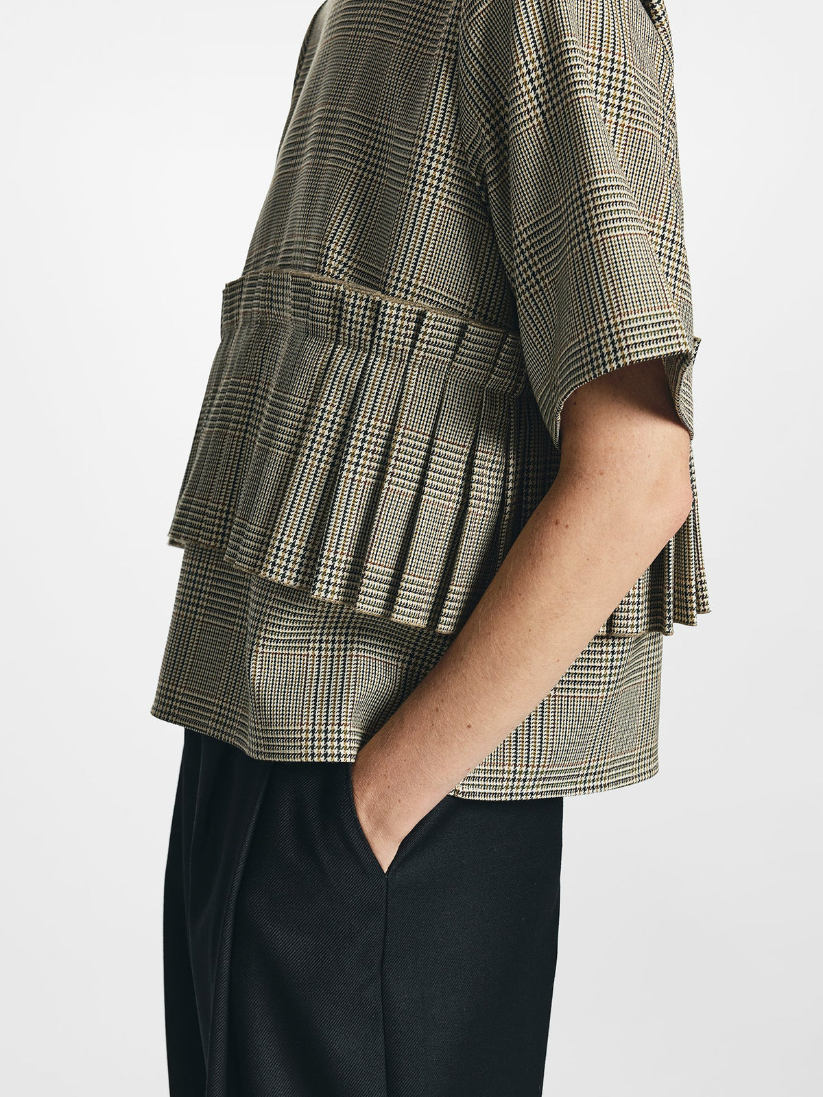 Boxy Check Pleated Top