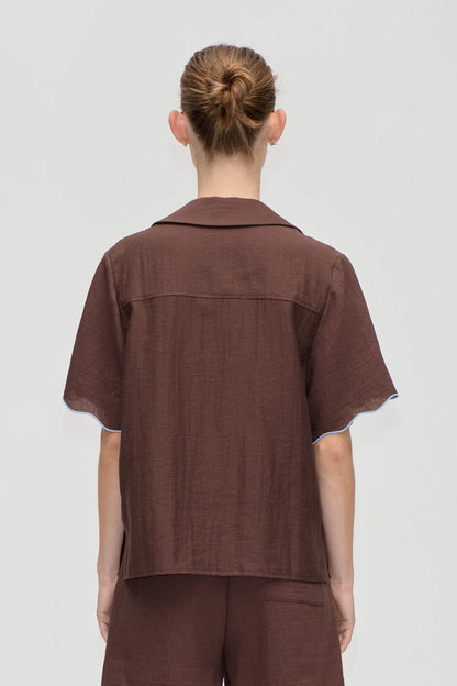 2133 Scalloped Short Sleeve Shirt
