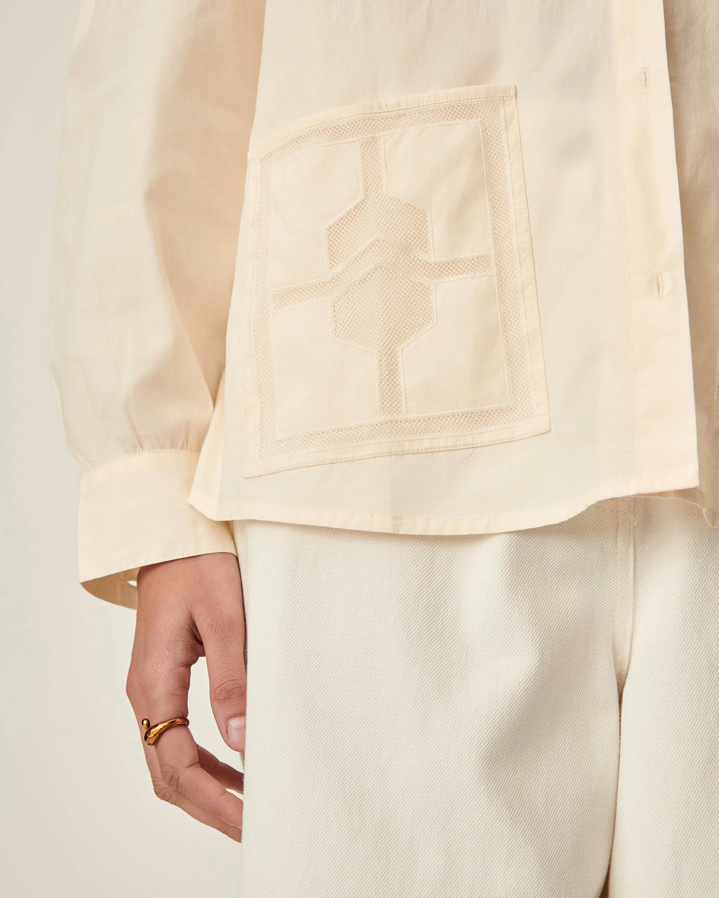 Flores Back Cut-Out Shirt