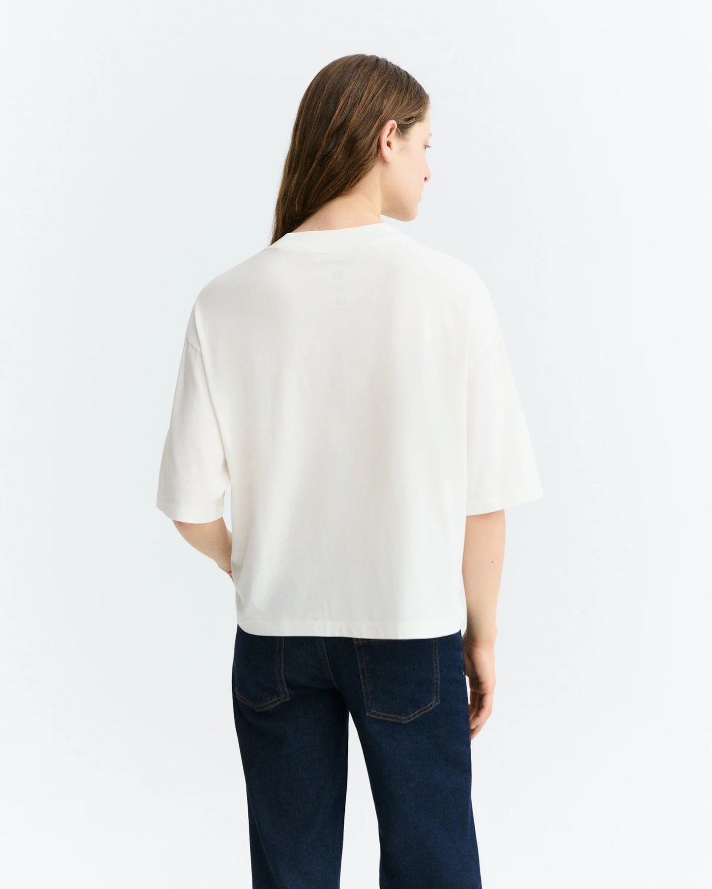 Yosigo Chair White Lena Tee