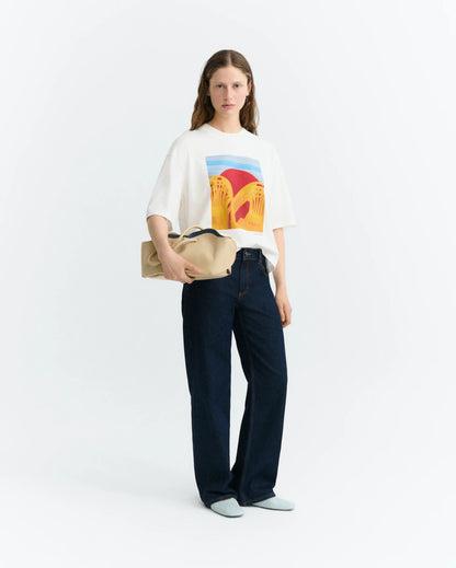 Yosigo Chair White Lena Tee