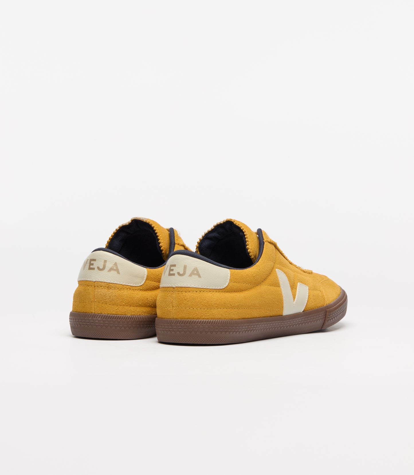 Panenka Suede Safran_Pierre_Bark