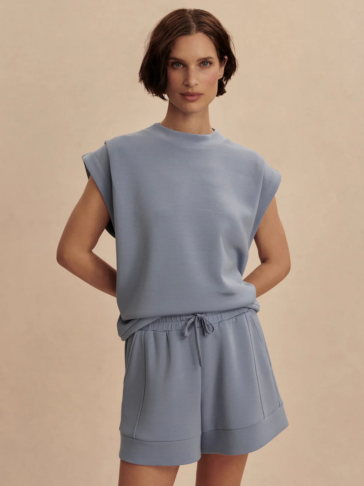 Atrium High Rise Short 4.5