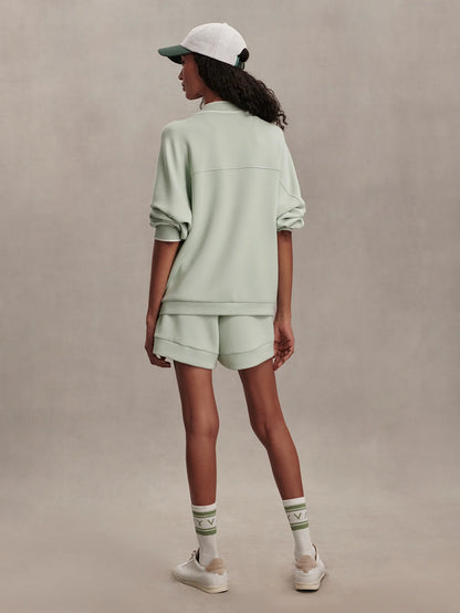 Barnes High Rise Short 4.5