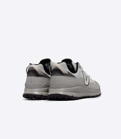 Veja x Etudes Trek-Shell Etude