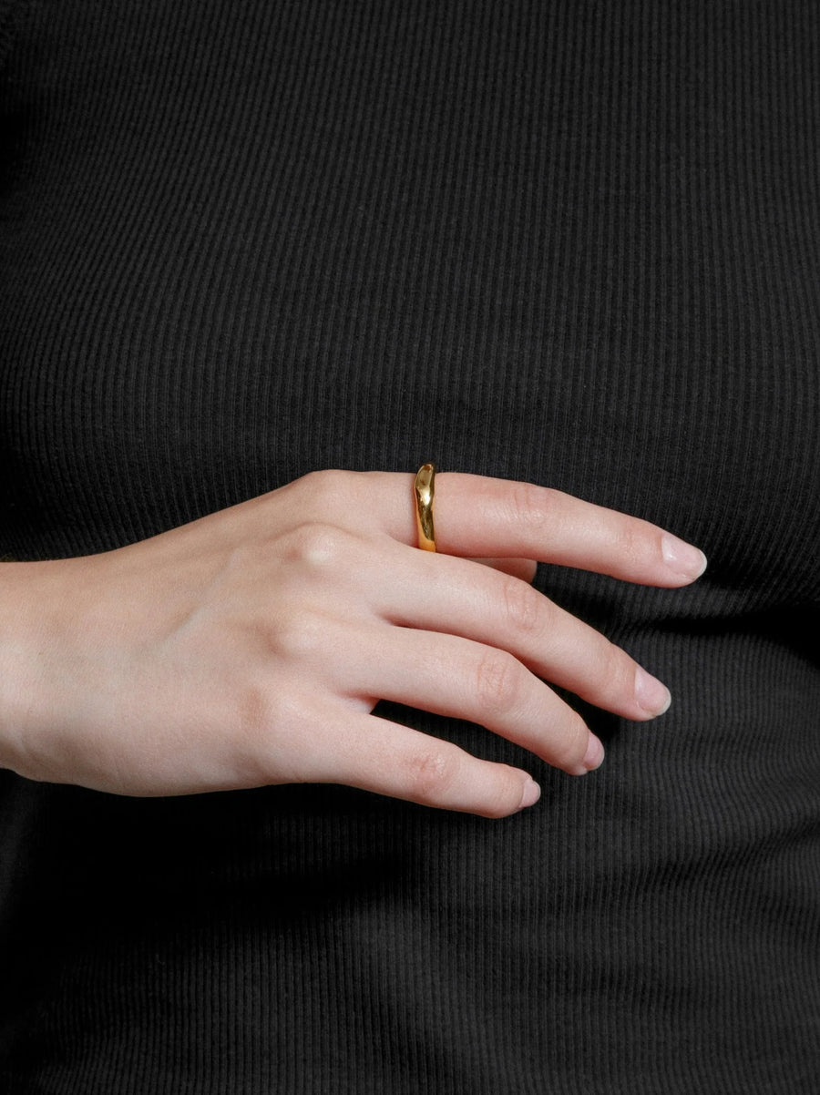 Nora Ring in Gold