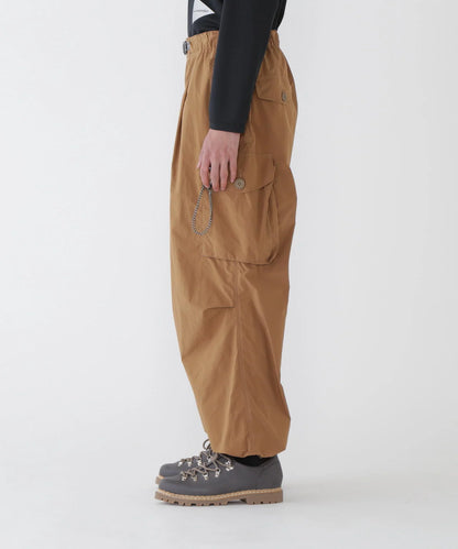 103 Oversized Cargo Pants