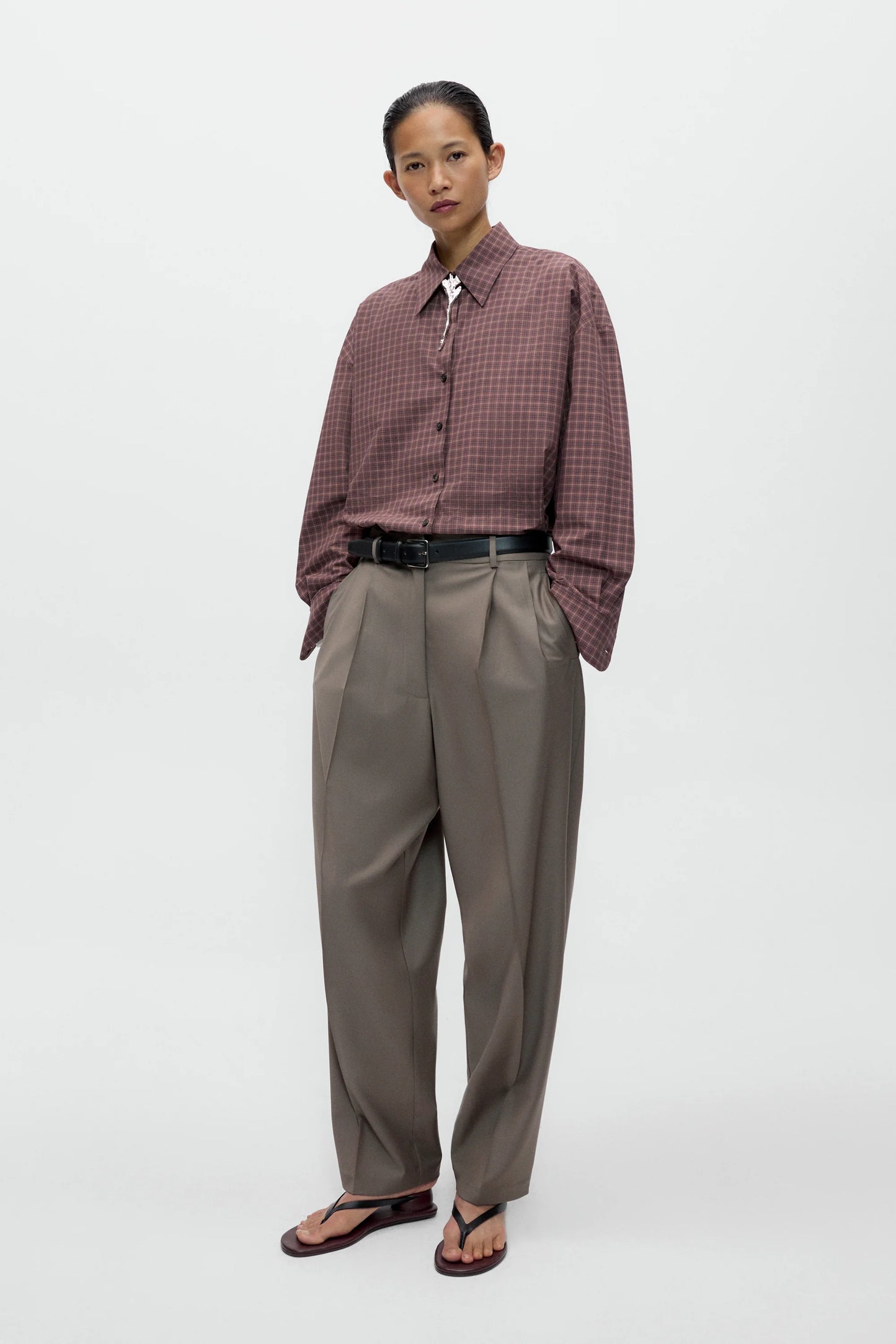 Virgin Wool Masculine Barrel Pants