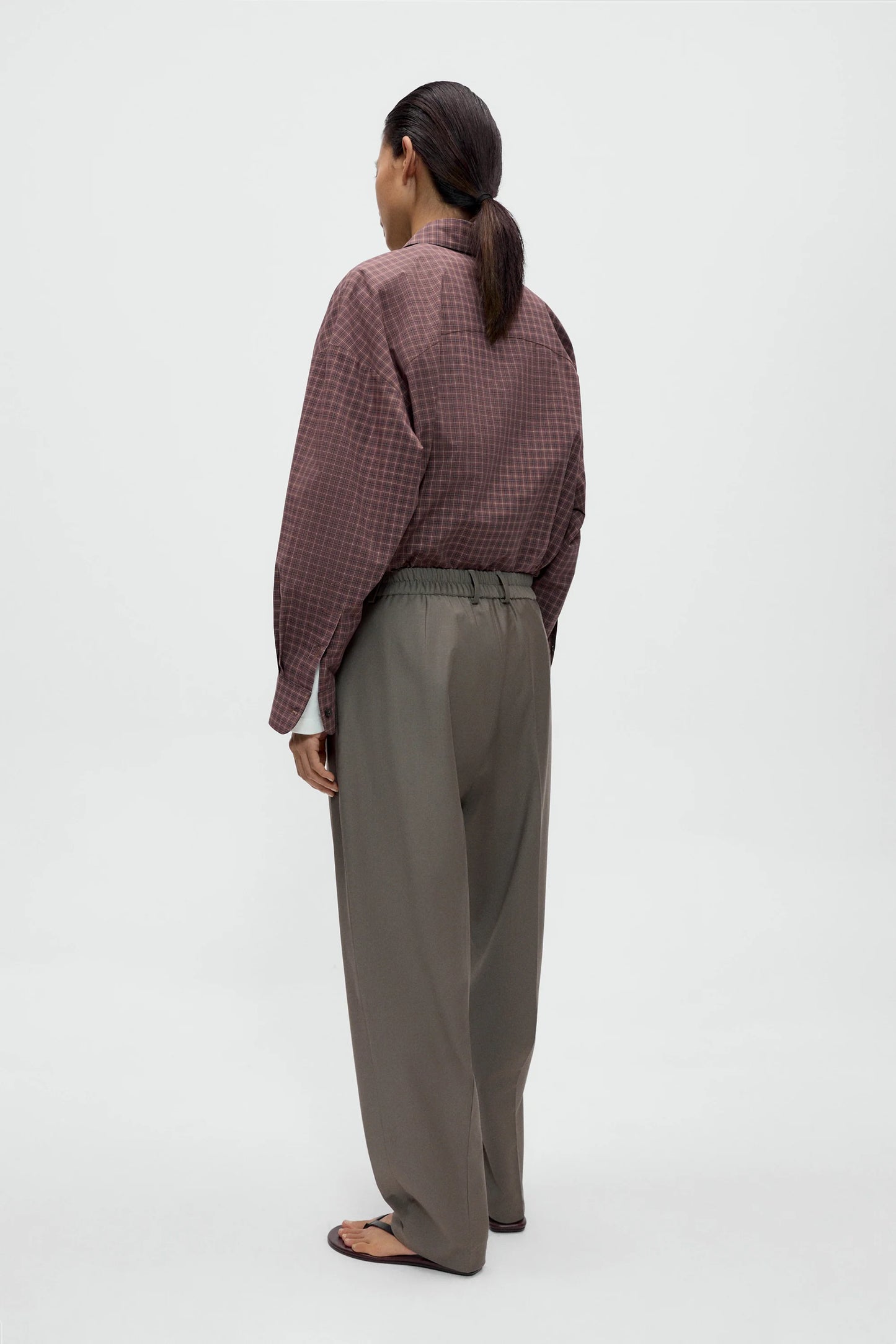 Virgin Wool Masculine Barrel Pants