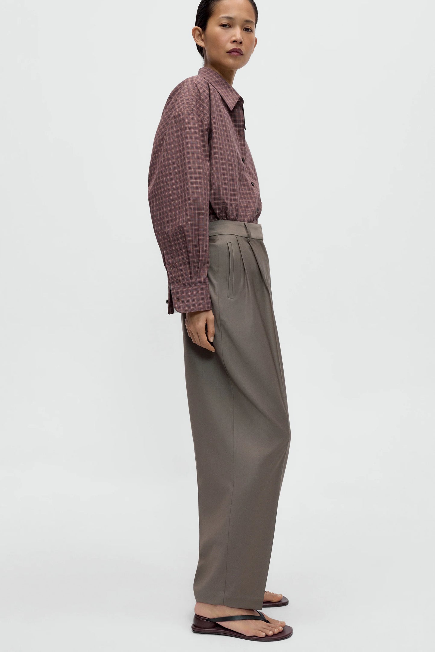 Virgin Wool Masculine Barrel Pants