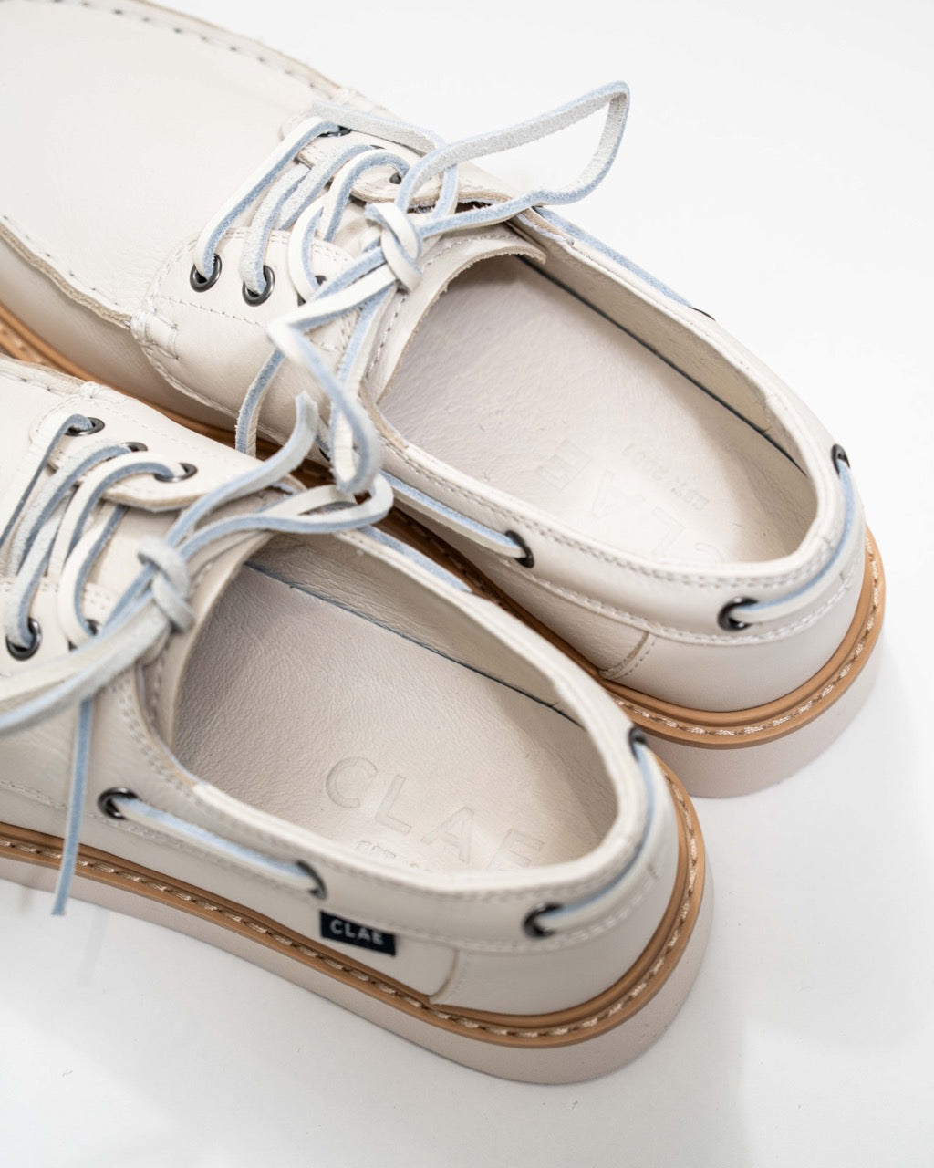 Carter Triple Offwhite Leather