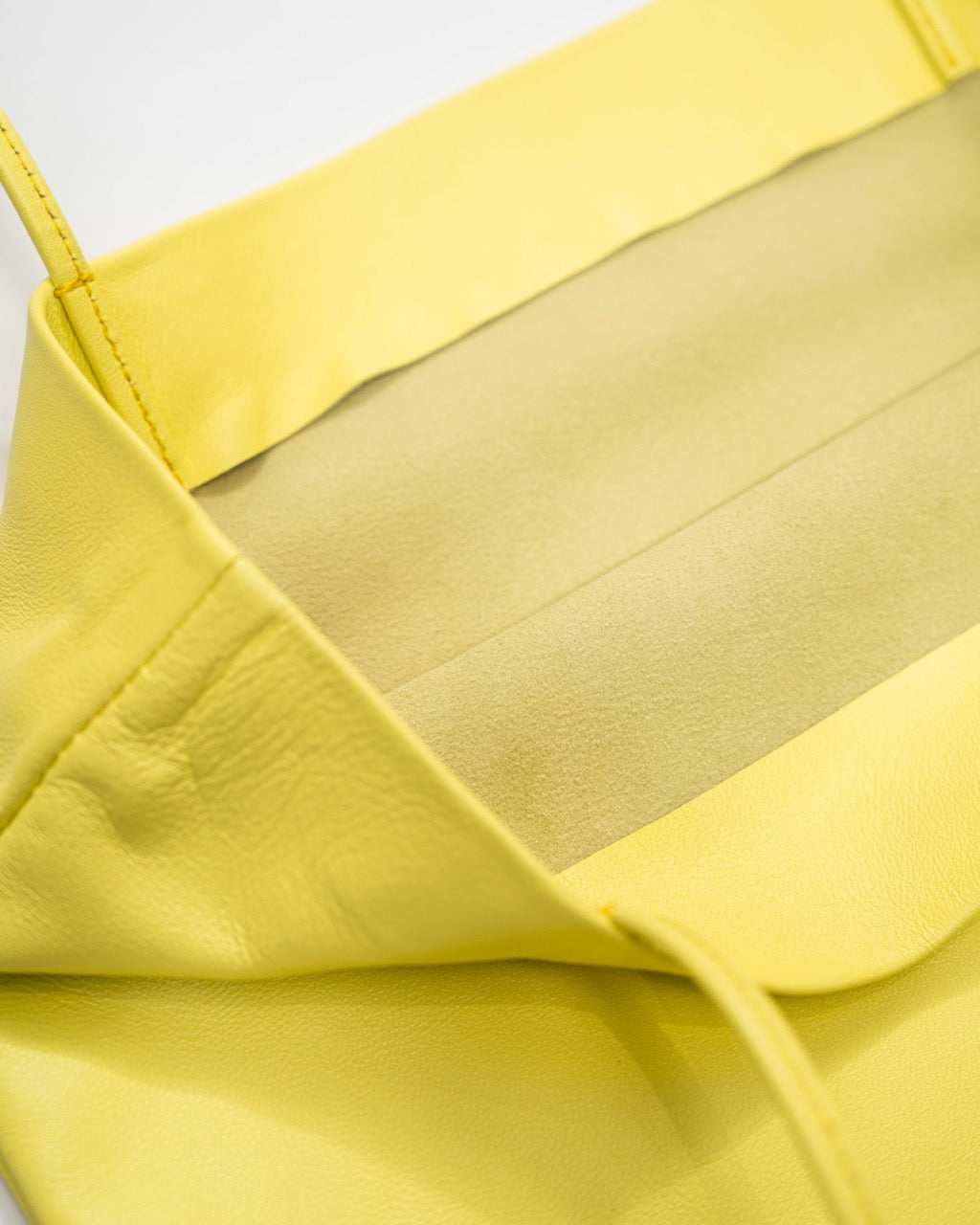 Slim Lamb Sak Bag_Canary