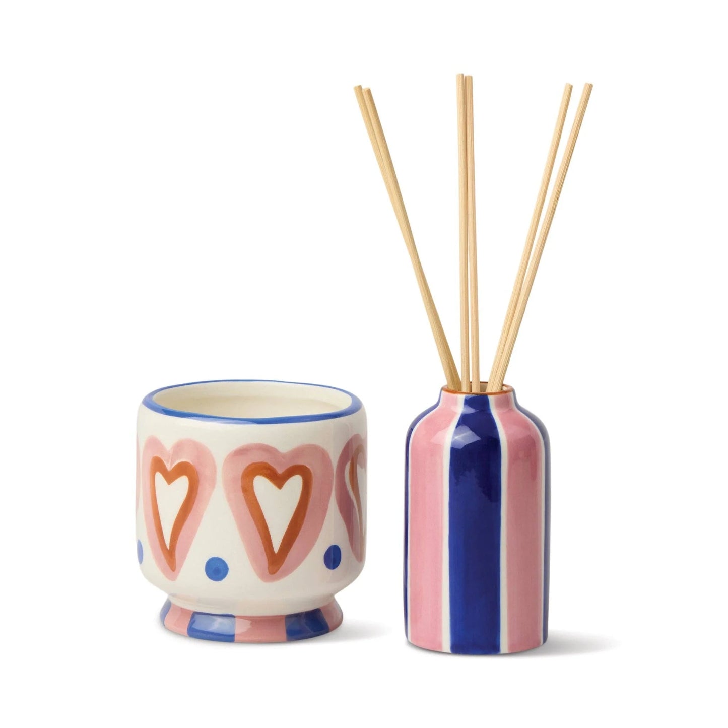 A Dopo 4fl oz./118ml Hearts Ceramic Diffuser - Rosewood Vanilla