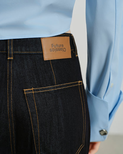 Structured Barrel Jeans