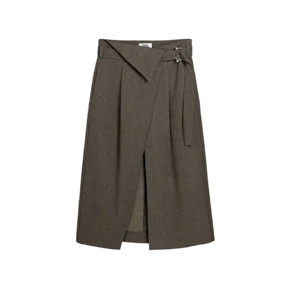 Diagonal Slit Skirt