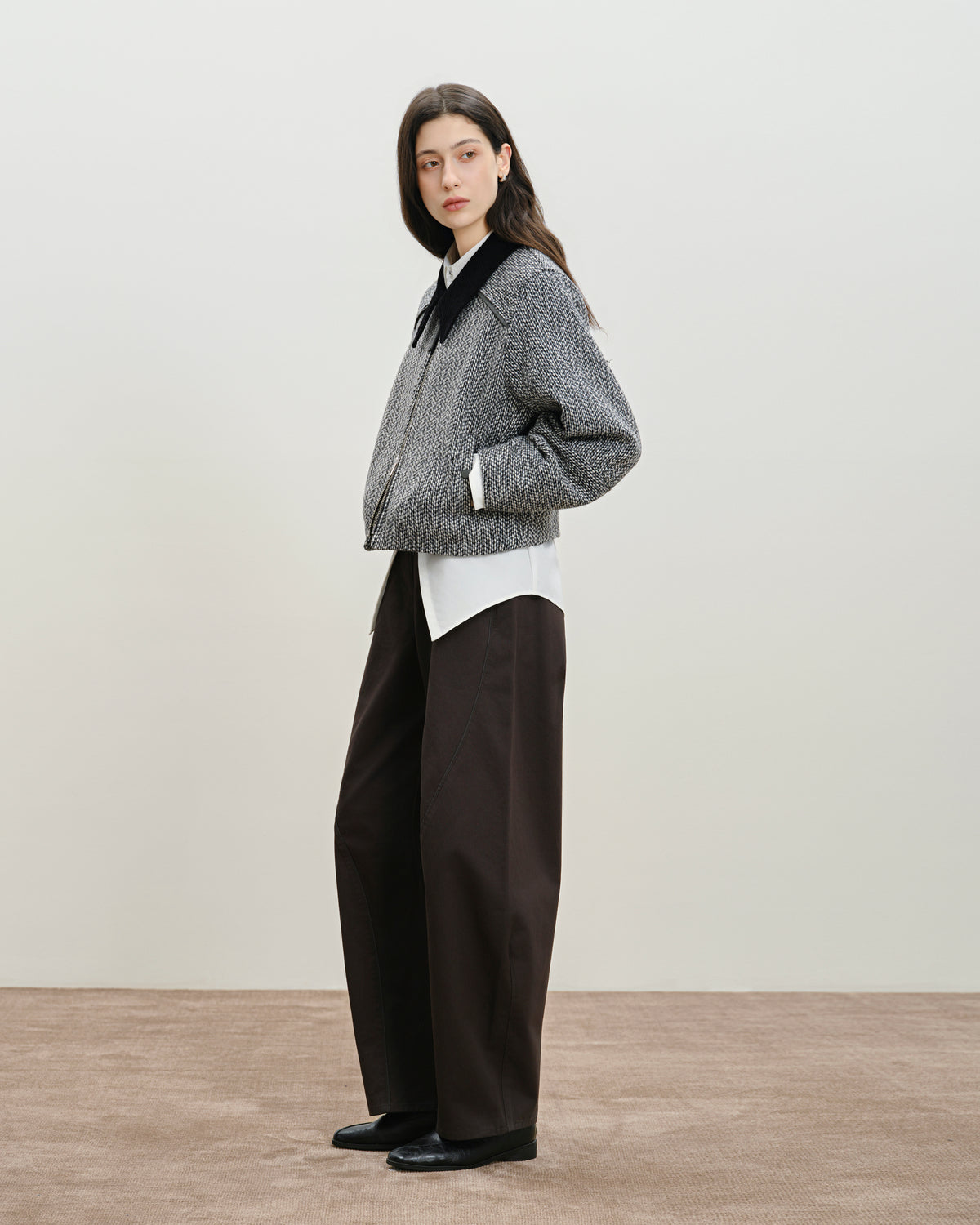 Pointed Collar Tweed Jacket