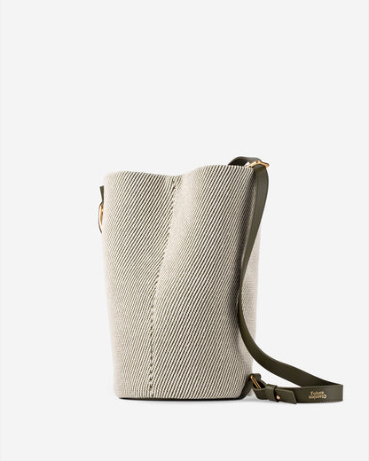 Medium Convertible Canvas Bkt