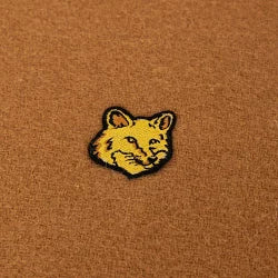 Bold Fox Head Patch Scarf / Golden Brown