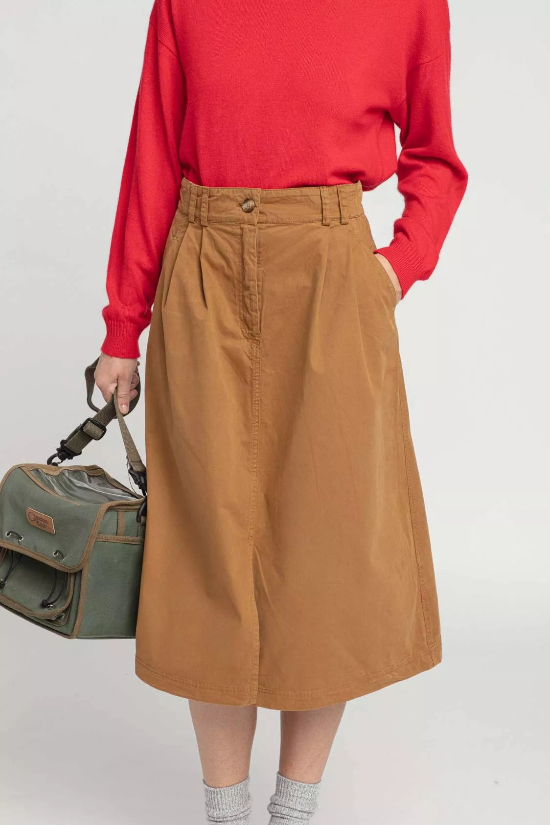 Crisp Skirt Camel