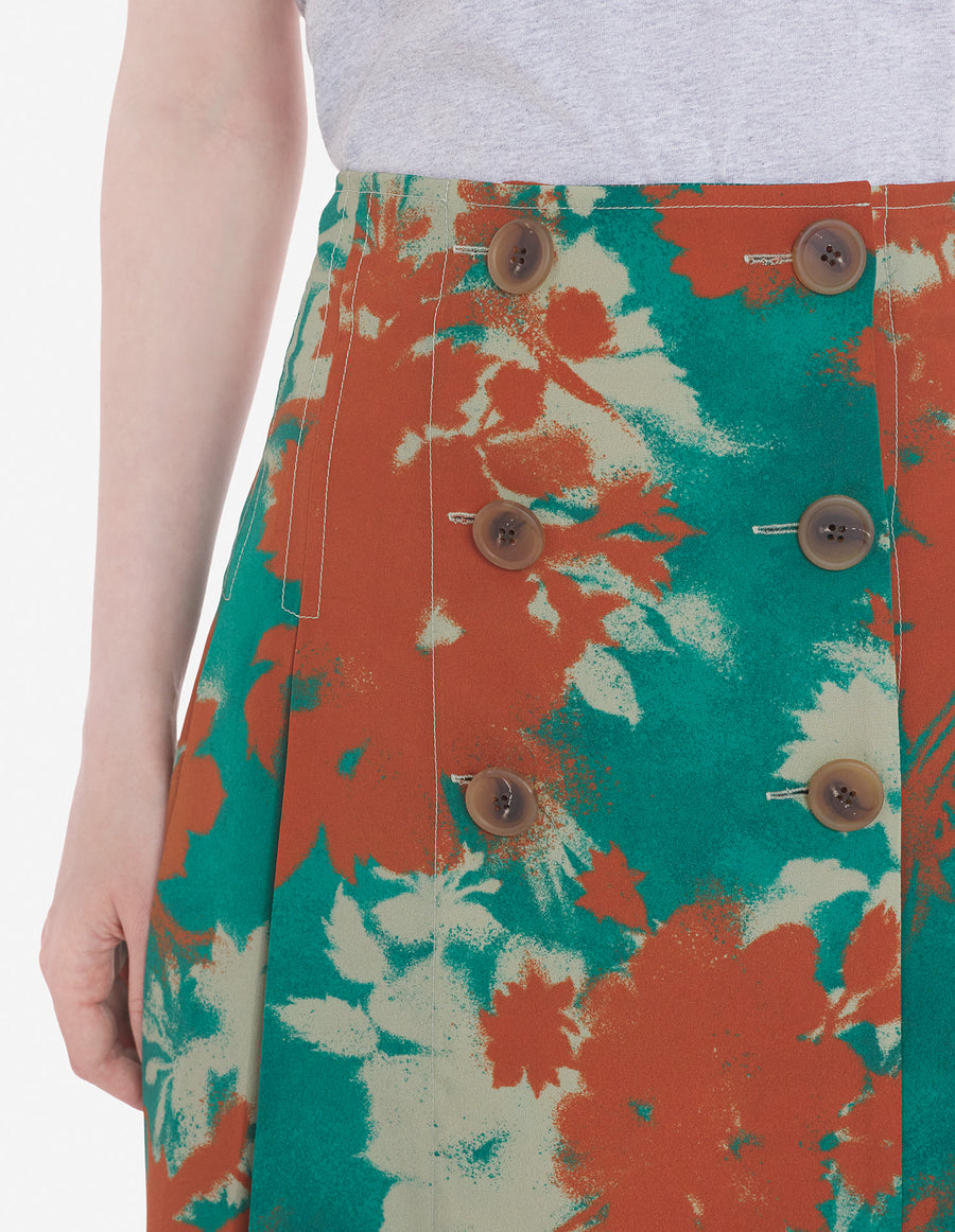 Knee Pleated Wrap Skirt In Bouquet Rust/Emerald Green Floral Cameo
