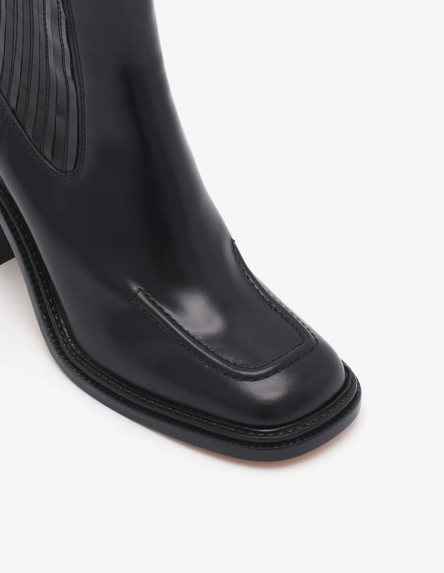 Leather Low Chelsea Boots Black