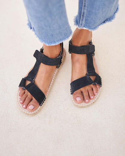 Hiking Sandals Hamptons Black Suede