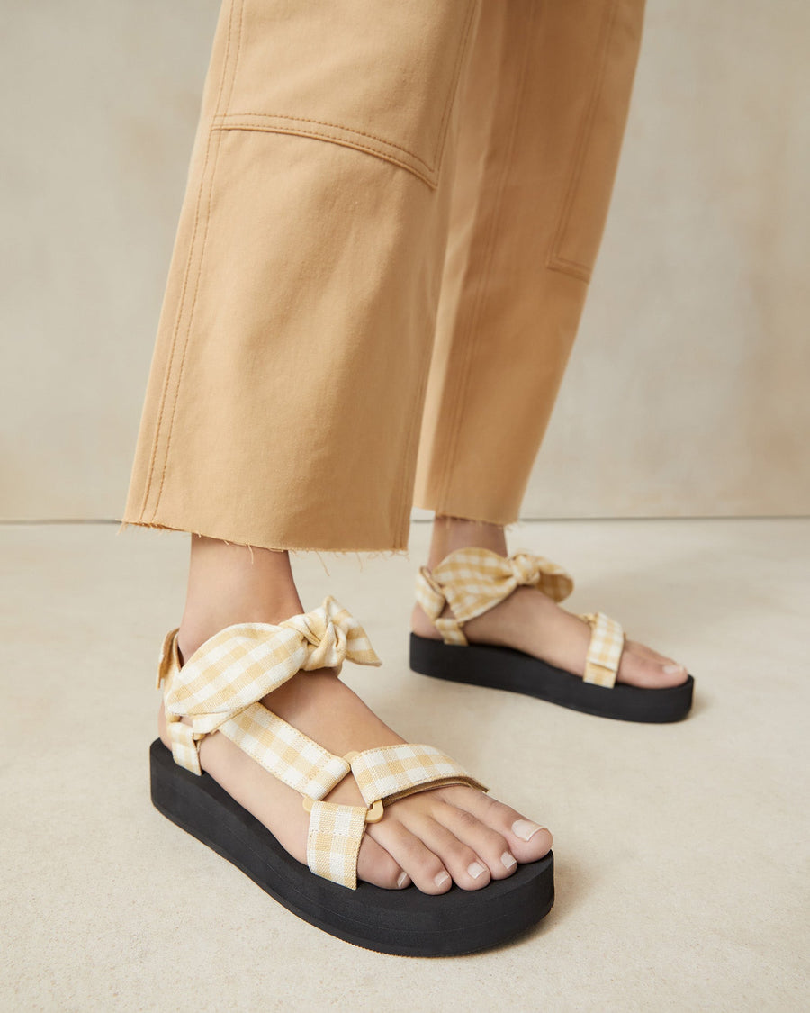 Maisie Sporty Sandal Hay Gingham