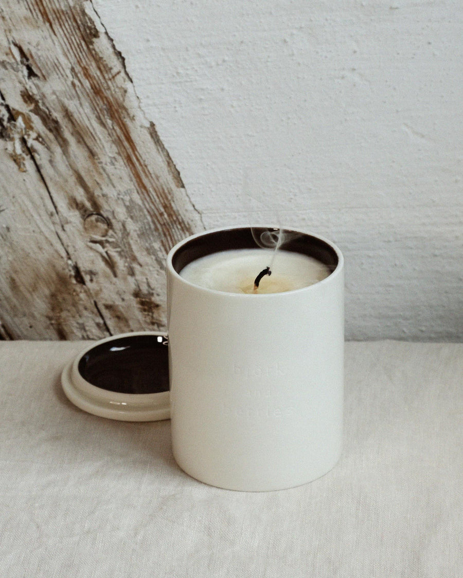 White Forest Candle 240g