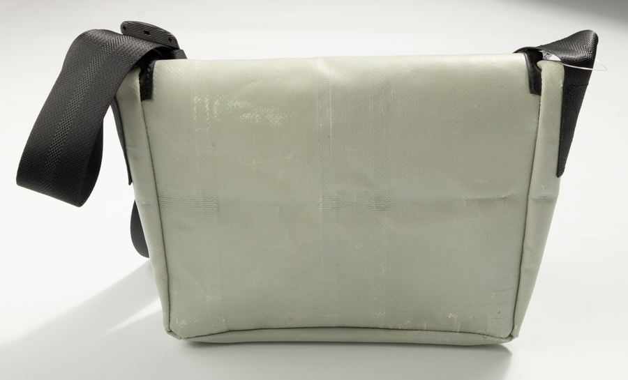 F11 LASSIE Messenger Bag S (White Printed)